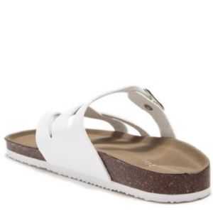 Madden Girl Shoes - Madden Girl Bartlet Thong Sandal White Madden Girl Shoes - Madden Girl Bartlet Thong Sandal White